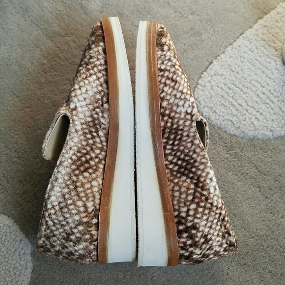 NWOT Free People Velvet Brown Loafers - Picture 3 of 7